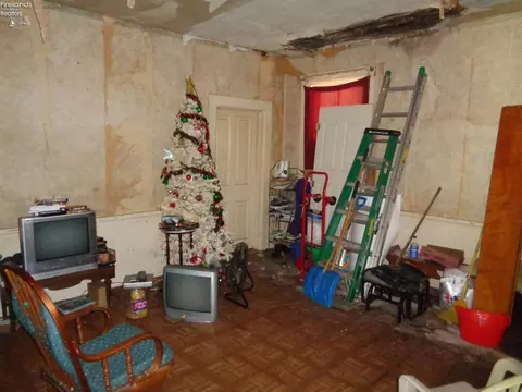 127 Central Ave, Willard, OH 44890 photo 6