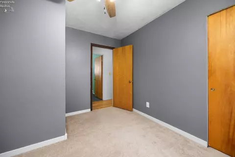 Bedroom - 2911 E Perkins Ave, Sandusky, OH 44870 photo 9 of 9