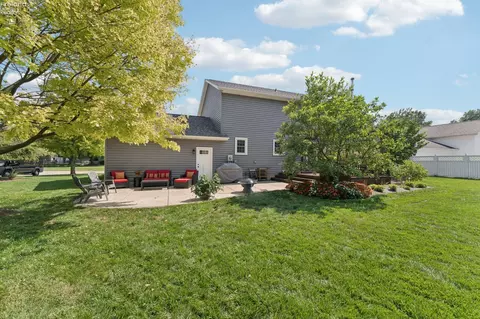 Exterior - 932 Glenview Dr, Huron, OH 44839 photo 2 of 15