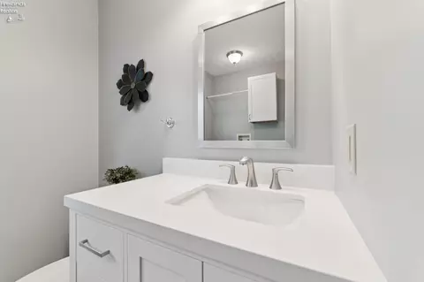 Bath - 932 Glenview Dr, Huron, OH 44839 photo 1 of 5