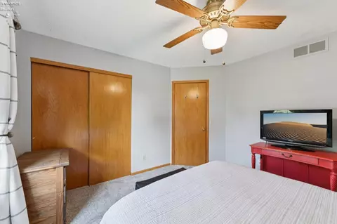 Bedroom - 932 Glenview Dr, Huron, OH 44839 photo 7 of 10
