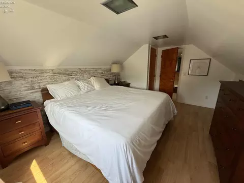 Bedroom - 519 Washington Ave, Huron, OH 44839 photo 6 of 13