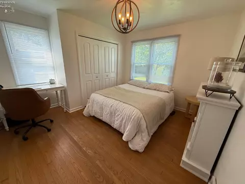 Bedroom - 519 Washington Ave, Huron, OH 44839 photo 2 of 13