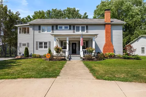 411 W Bogart Rd, Sandusky, OH 44870
