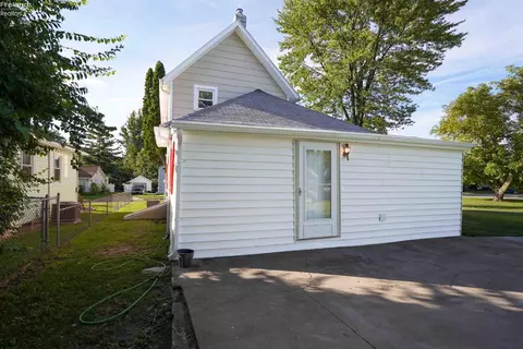 322 Vine St, Clyde, OH 43410 photo 15