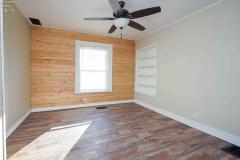 322 Vine St, Clyde, OH 43410 photo 35