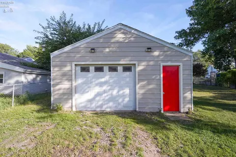 322 Vine St, Clyde, OH 43410 photo 7
