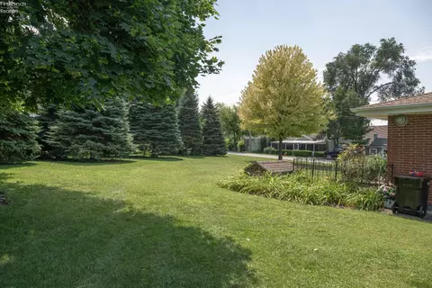 Exterior - 347 Hidden Beach Rd, Marblehead, OH 43440 photo 6 of 12
