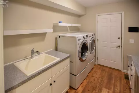 465 N Monument View Dr, Marblehead, OH 43440 photo 32