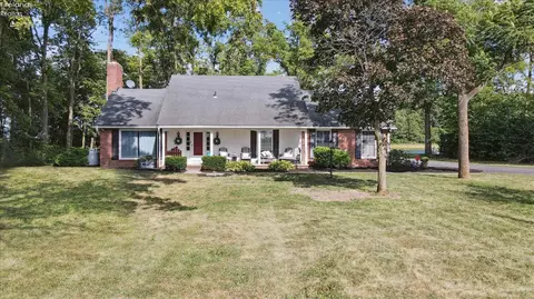 1337 County Road 26, Gibsonburg, OH 43431