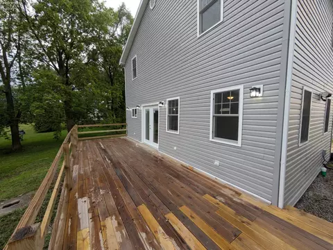 196 N Ridge St, Monroeville, OH 44847 photo 4