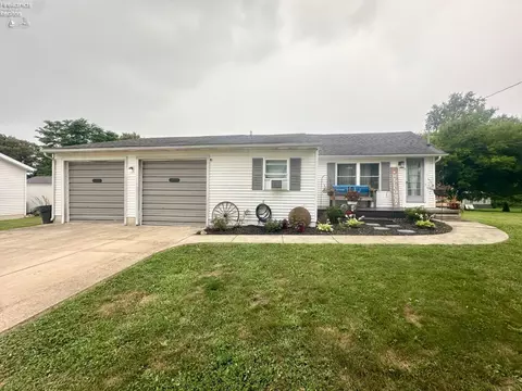34 Pitt St, Norwalk, OH 44857