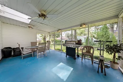 Exterior - 344 Yale, Elyria, OH 44035 photo 3 of 6