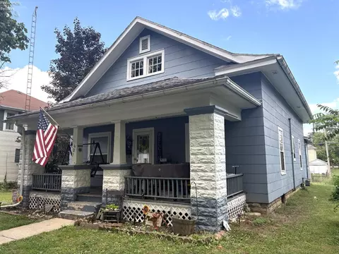 Exterior - 627 Dale Ave, Willard, OH 44890 photo 2 of 3