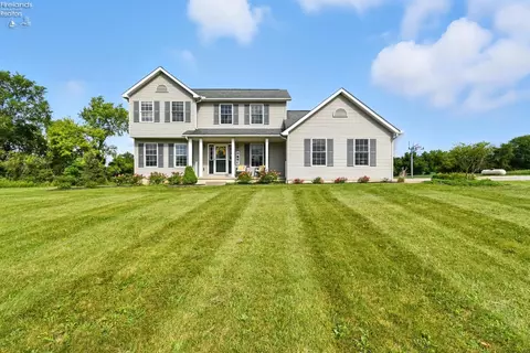 2388 Baxter, Willard, OH 44890