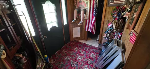 160 E Bryant Ave, Wayne, OH 43466 photo 5