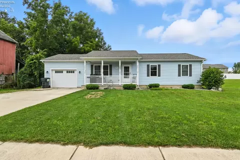 881 Flat Rock Rd, Bellevue, OH 44811