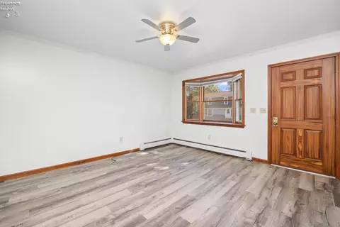718 Vine Ave, Marblehead, OH 43440 photo 4