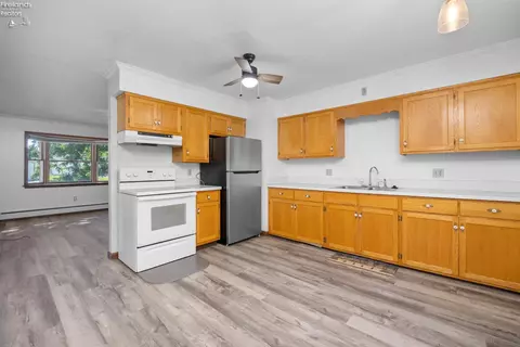 718 Vine Ave, Marblehead, OH 43440 photo 7