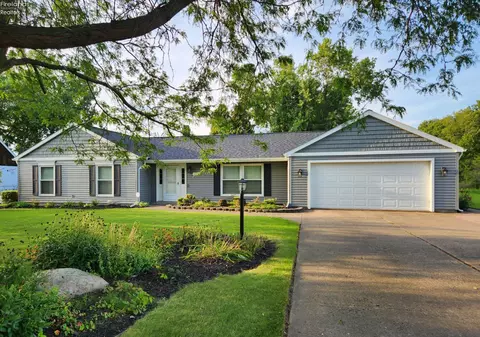 1101 W Bogart Rd, Sandusky, OH 44870