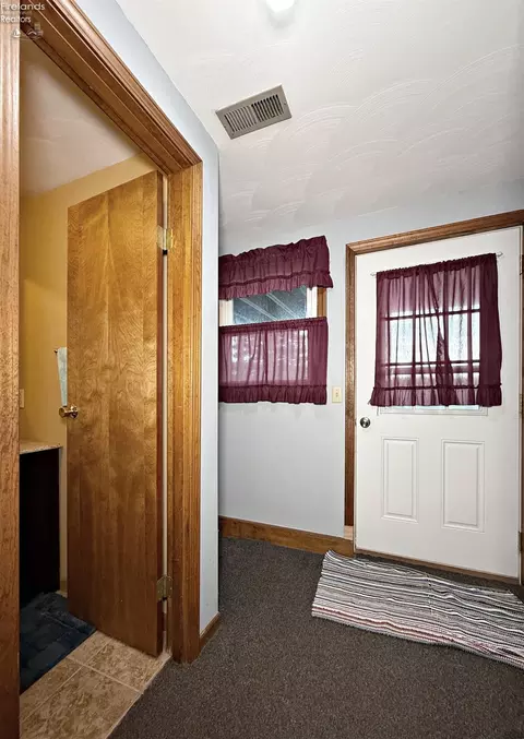 930 E Tr 122, Tiffin, OH 44883 photo 23