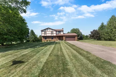 24980 Copopa Trl, Columbia Station, OH 44028