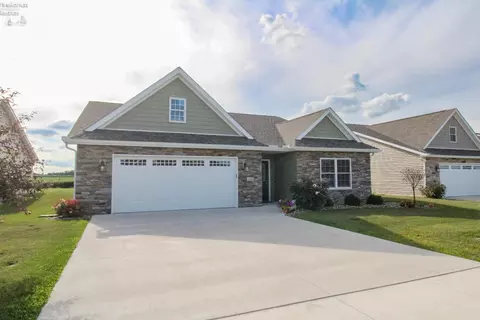 113 Centennial Dr, Bellevue, OH 44811