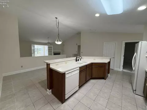 1701 Paige Ct, Huron, OH 44839 photo 7