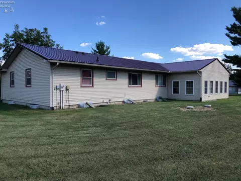 3175 Lamar, Willard, OH 44890 photo 4