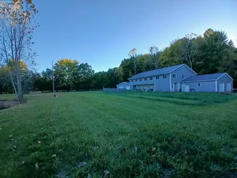 305 W Tenth St, Sycamore, OH 44882