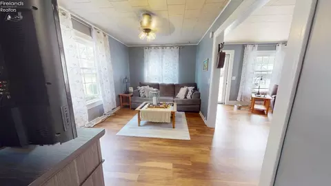 Living - 702 Euclid, Willard, OH 44890 photo 1 of 2
