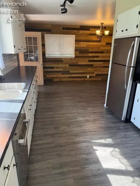 Other - 21 Maple, Norwalk, OH 44857 photo 3 of 8