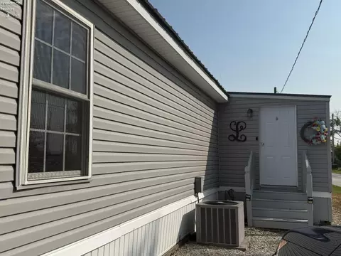 265 S Meachem Rd #62, Port Clinton, OH 43452