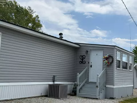 265 S Meachem Rd #62, Port Clinton, OH 43452