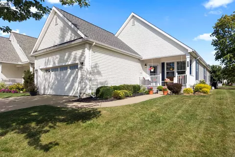 891 Lost Lake Rd, Port Clinton, OH 43452