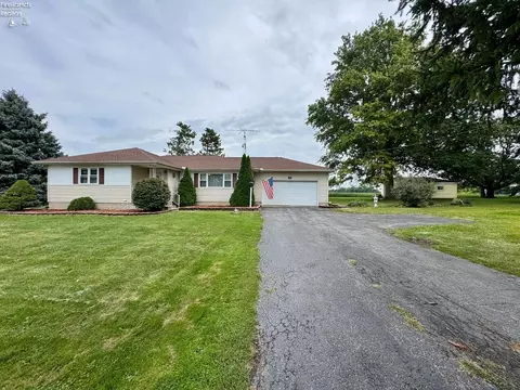 1785 County Road 302, Bellevue, OH 44811