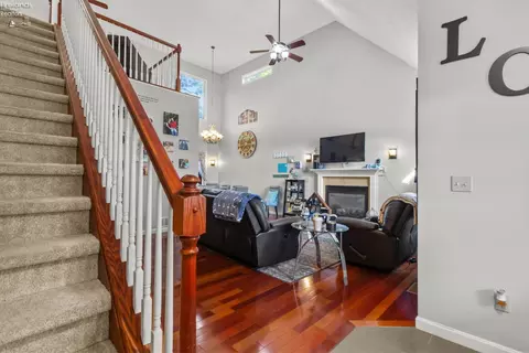 Entry Way - 1135 E Cleveland Rd, Huron, OH 44839 photo 1 of 5