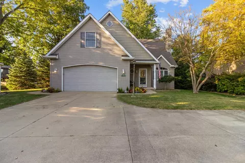 Exterior - 1135 E Cleveland Rd, Huron, OH 44839 photo 10 of 13