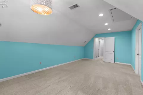 Bedroom - 1135 E Cleveland Rd, Huron, OH 44839 photo 6 of 11
