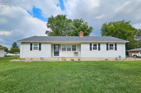 350 Conner Dr, Fremont, OH 43420