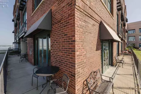 401 Shoreline #142, Sandusky, OH 44870