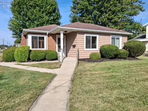 19 Townsend St, Greenwich, OH 44837