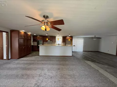 Living - 625 Ames St, Clyde, OH 43410 photo 1 of 4