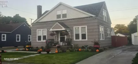2002 Wilson St, Sandusky, OH 44870