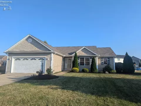 736 Kelley Ln, Sandusky, OH 44870