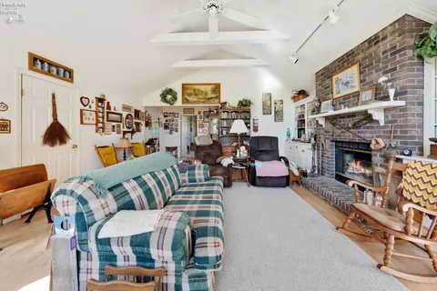 Living - 2217 Meter Rd, Marblehead, OH 43440 photo 4 of 4
