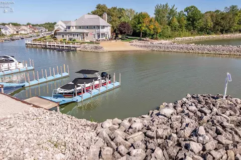 View/Area - 2217 Meter Rd, Marblehead, OH 43440 photo 16 of 18