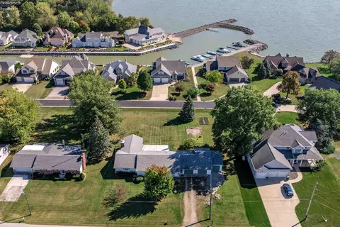 View/Area - 2217 Meter Rd, Marblehead, OH 43440 photo 7 of 18