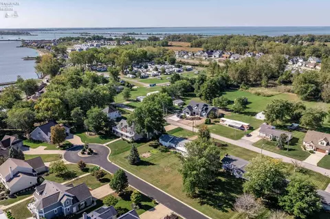 View/Area - 2217 Meter Rd, Marblehead, OH 43440 photo 9 of 18