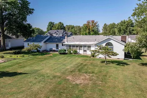 Exterior - 2217 Meter Rd, Marblehead, OH 43440 photo 9 of 15